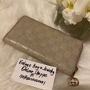 Gucci wallet